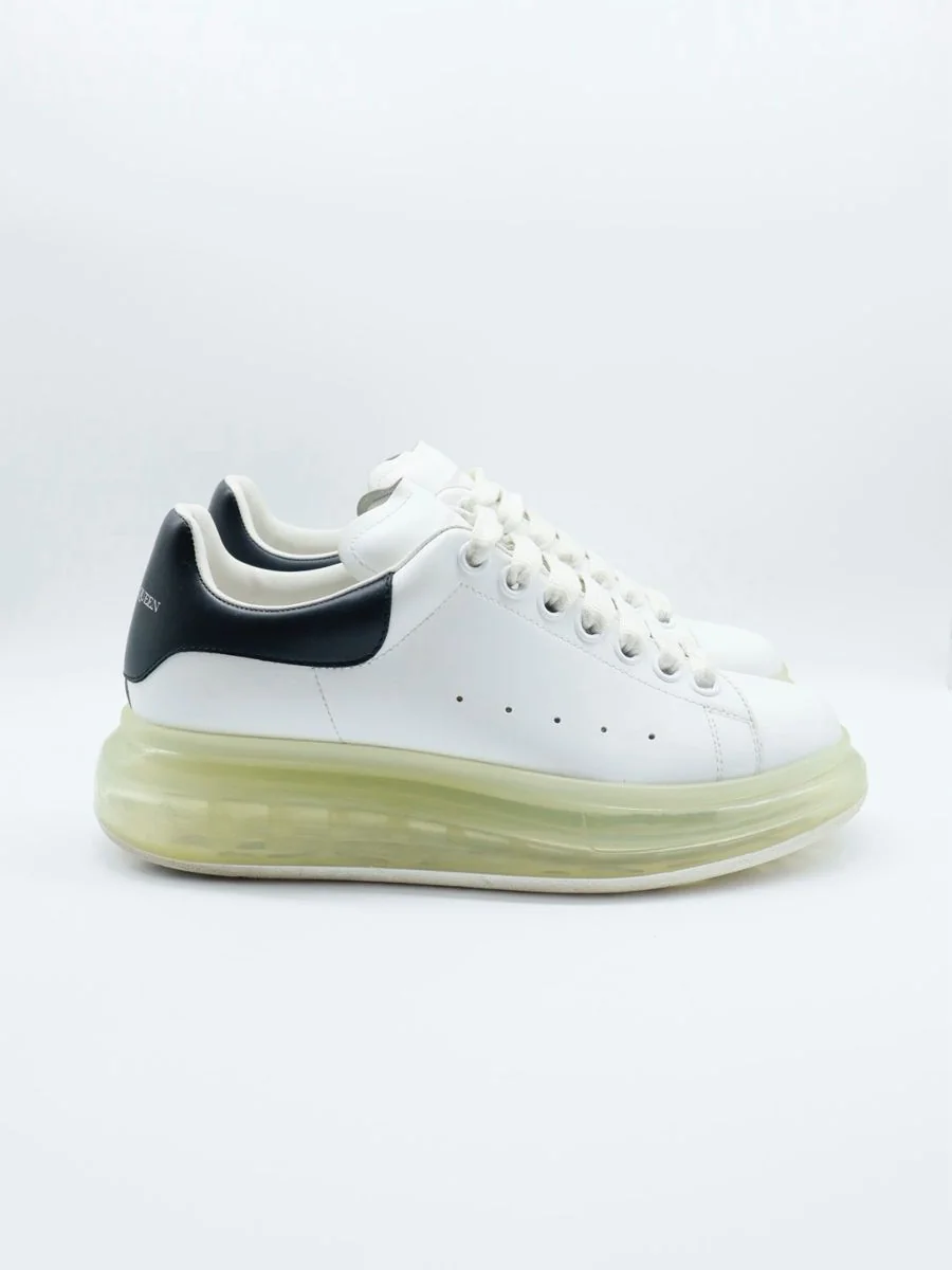 Alexander Mcqueen Valve Clásico 