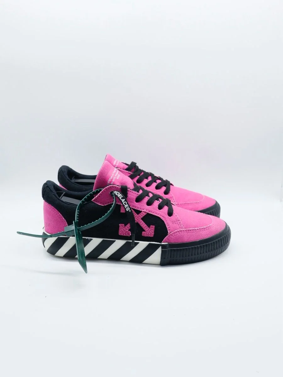 Off-White Vulc Pink N Black