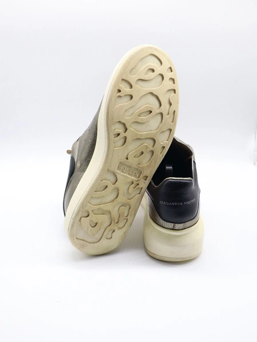 Alexander Mcqueen Gold  - Imagen 3