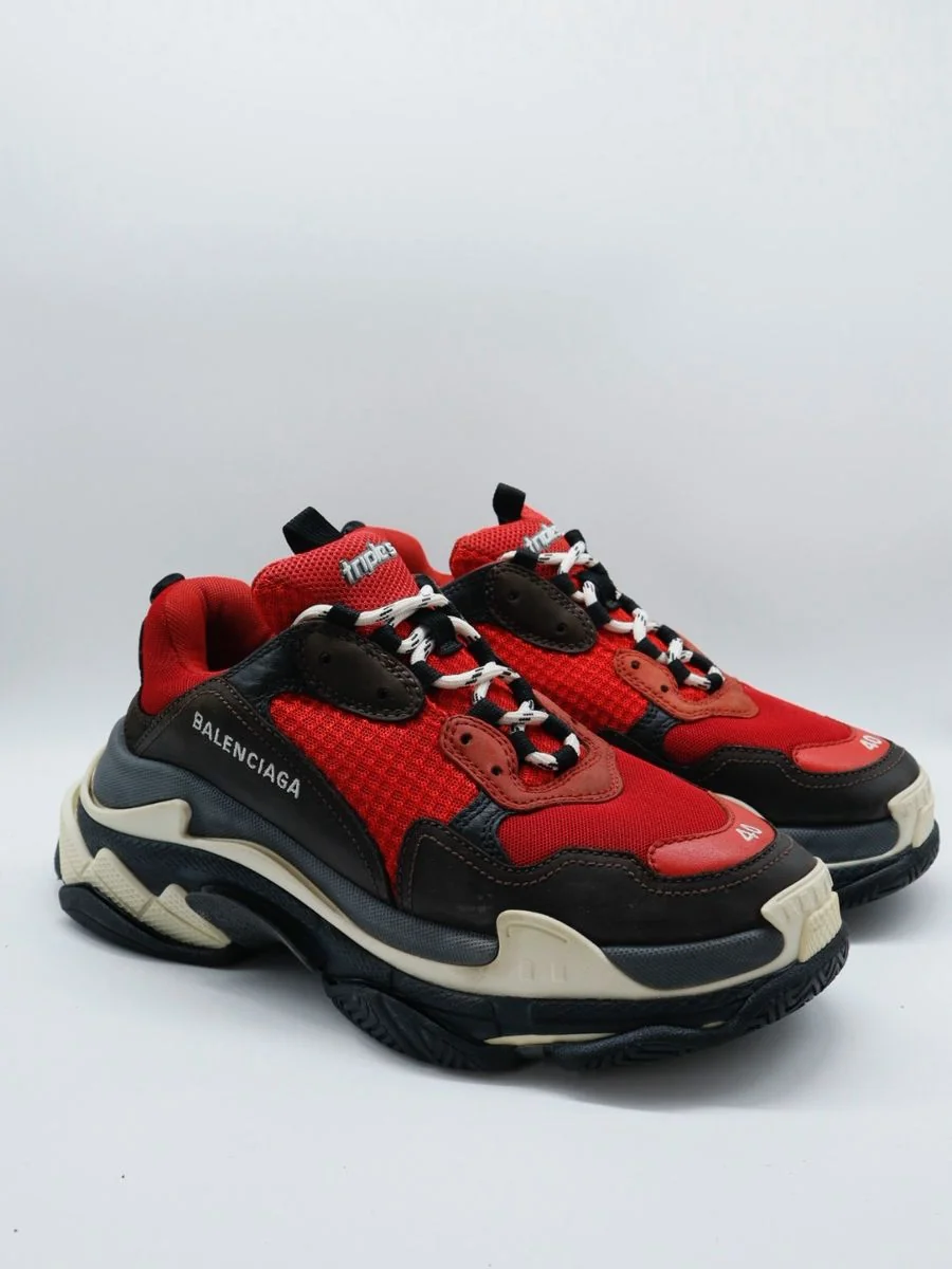 Balenciaga Triple S  - Imagen 1