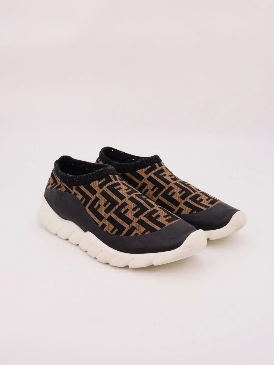 Fendi Low Full Logo - Imagen 1