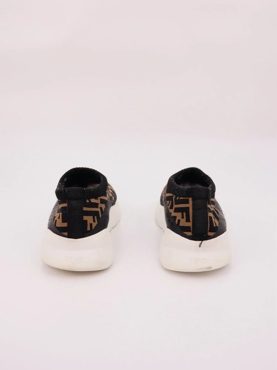 Fendi Low Full Logo - Imagen 2