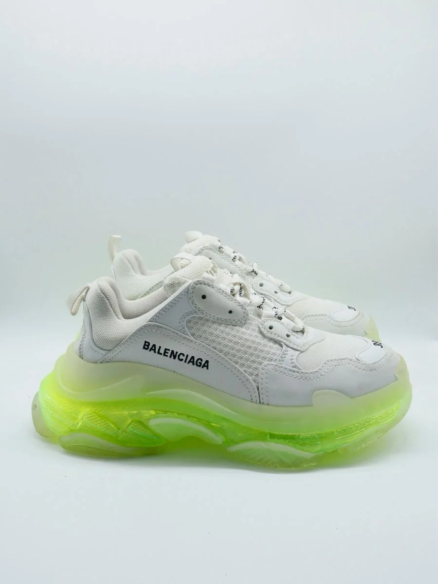 Balenciaga Triple S Green Sole 