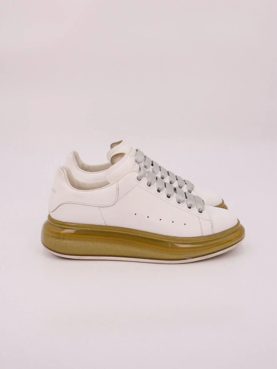 Alexander Mcqueen Valve 