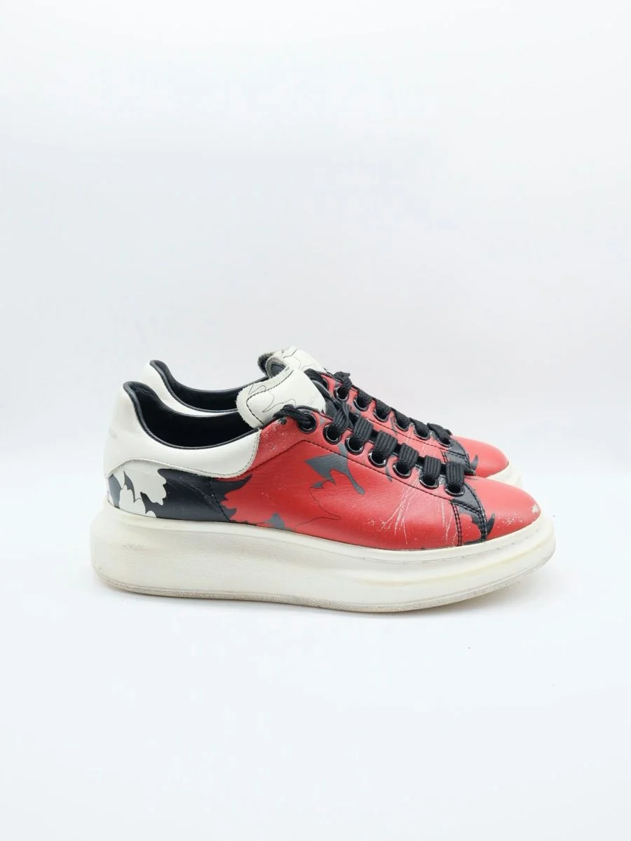 Alexander Mcqueen Red Black 