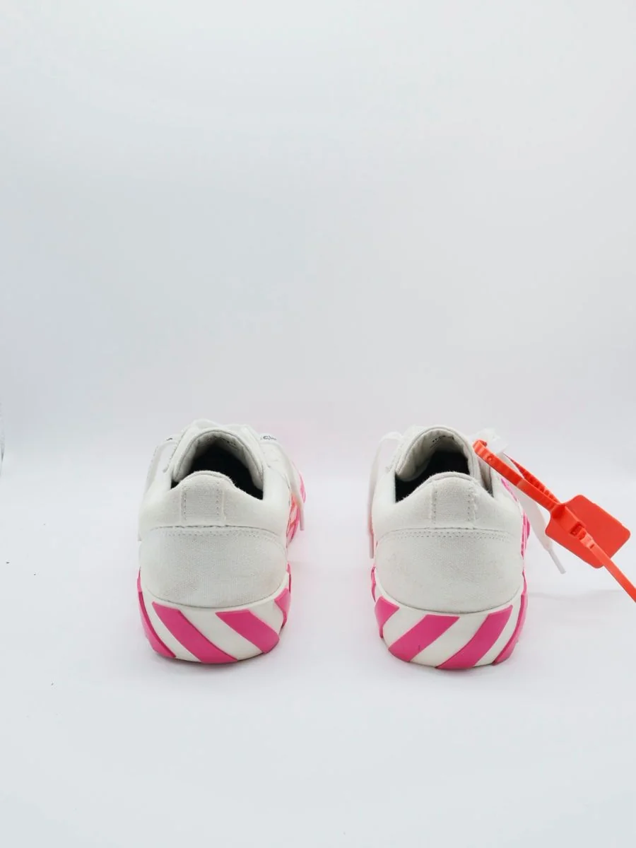 Off Vulc Pink  - Imagen 2