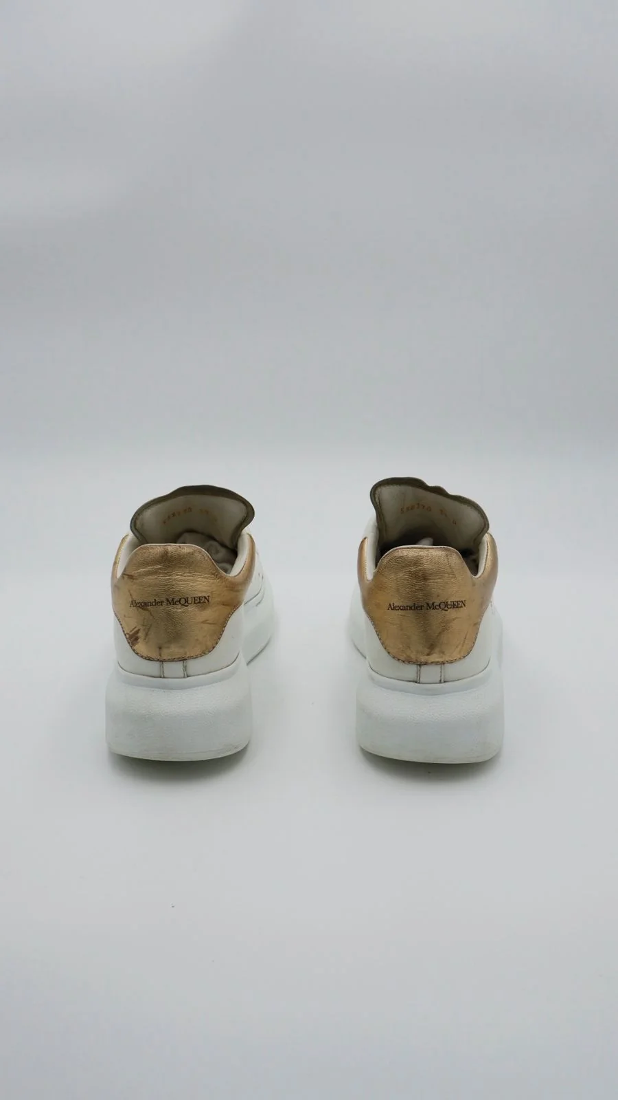 Alexander Mcqueen Gold  - Imagen 2