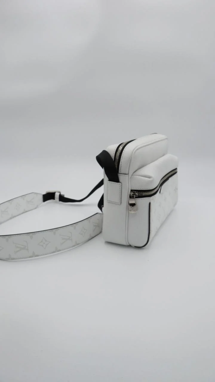 Crossbody LV Clásico  - Imagen 1