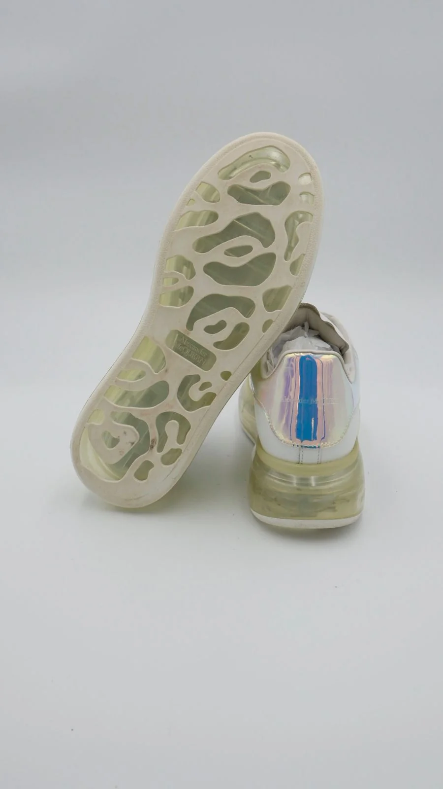 Alexander Mcqueen Valve  - Imagen 3