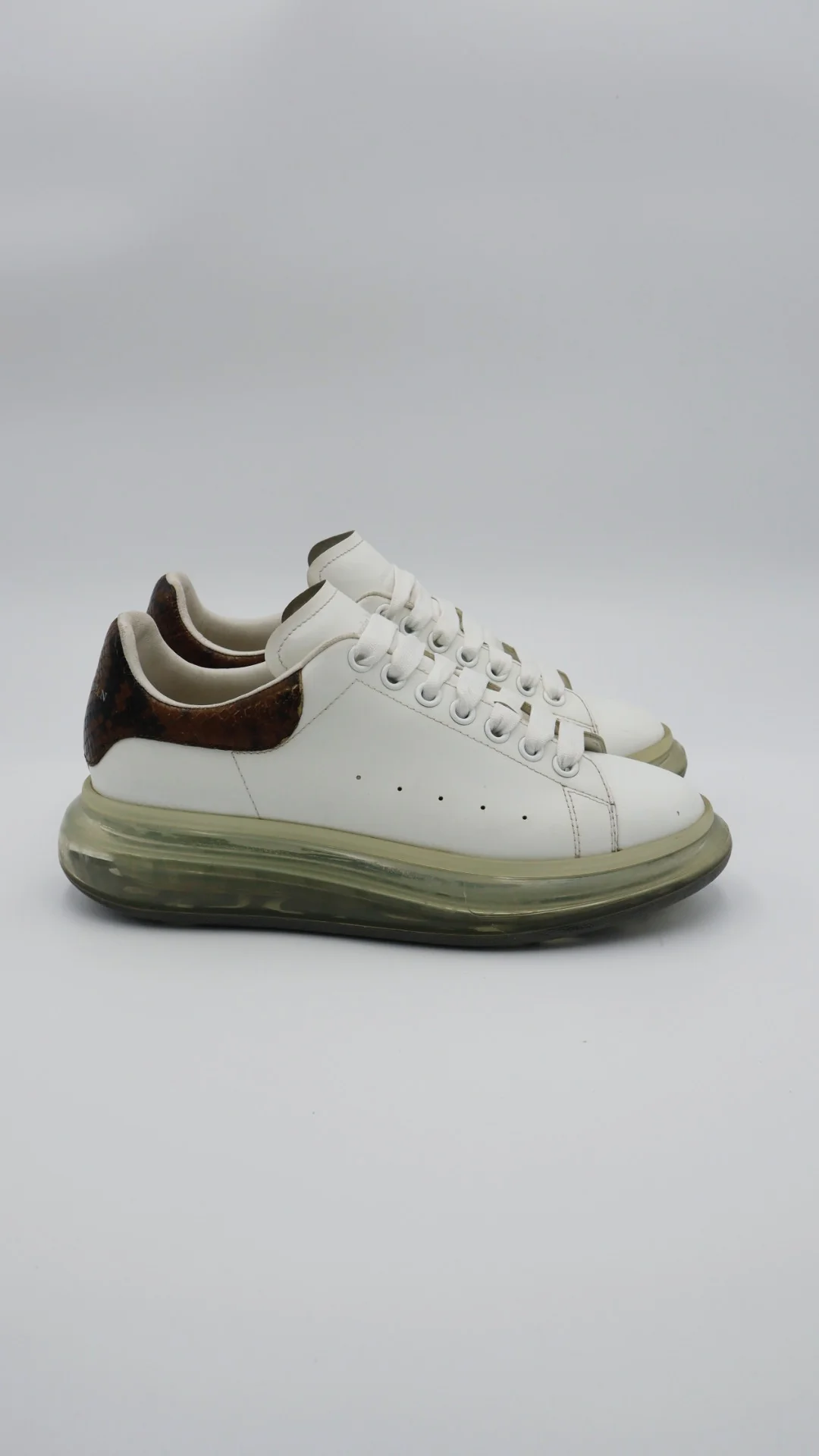 Alexander Mcqueen Valve Cocodrilo 