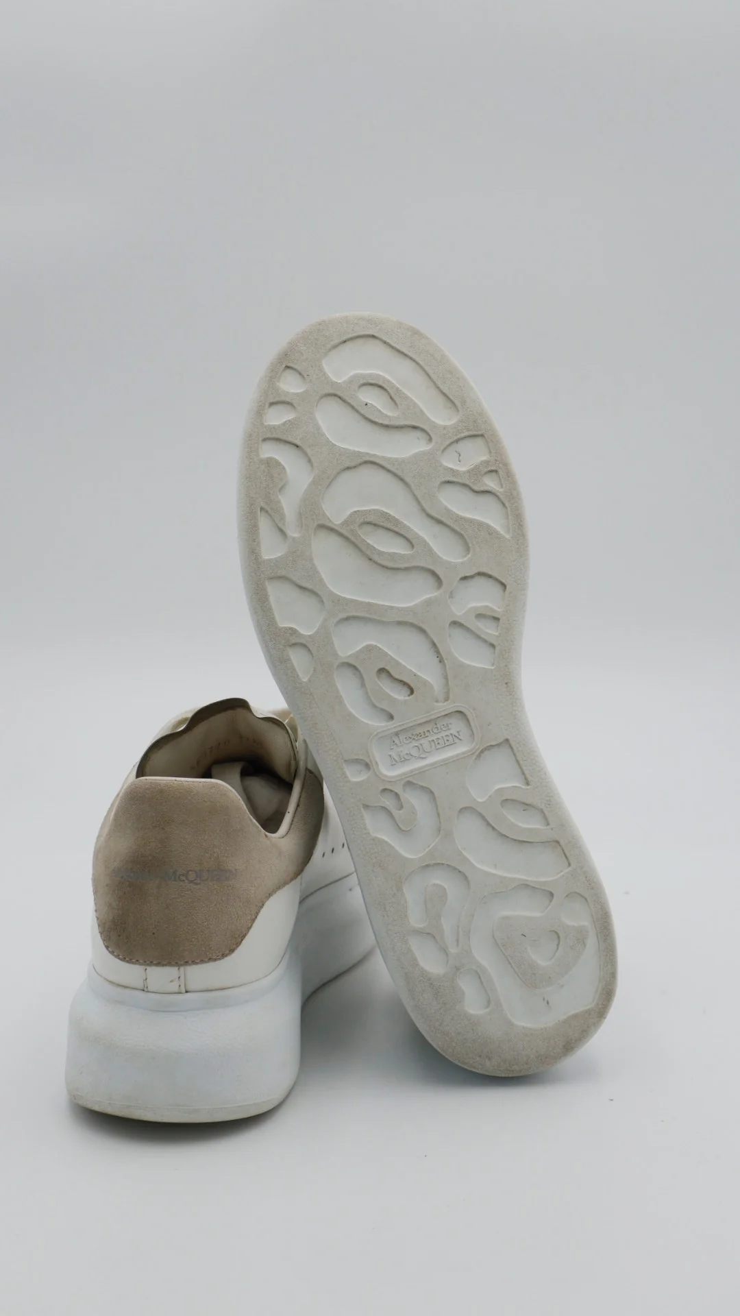 Alexander Mcqueen Gamuza  - Imagen 3