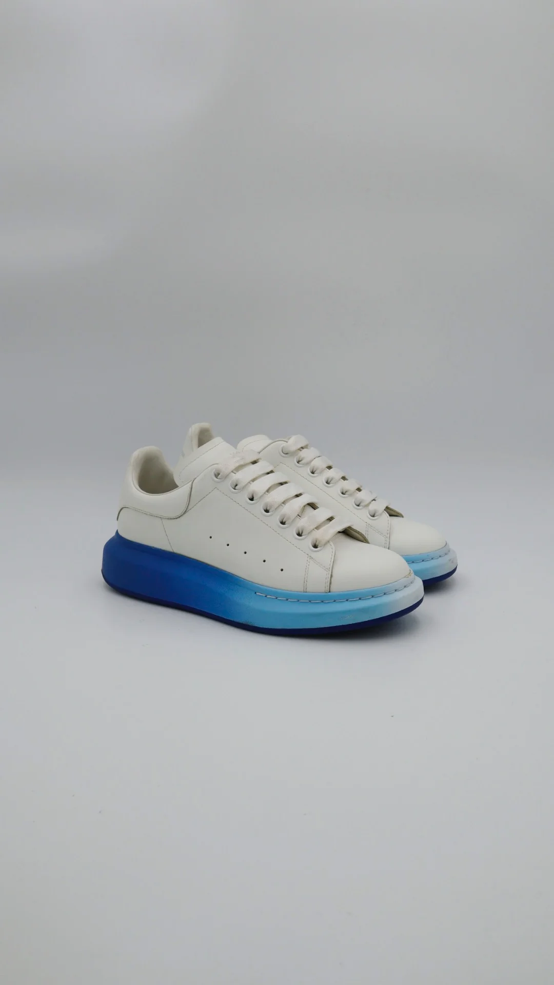 Alexander Mcqueen White N Blue  - Imagen 1