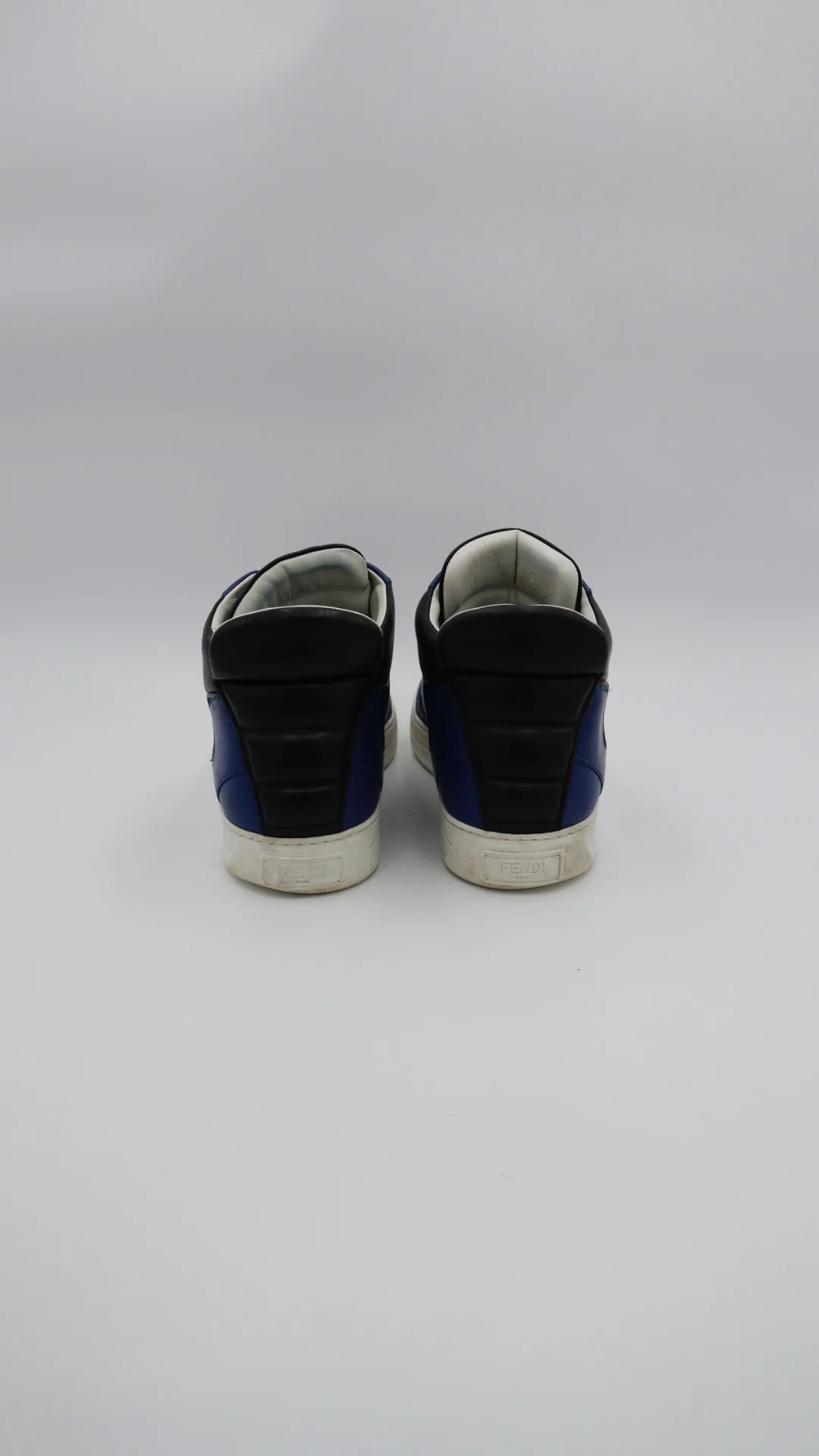 Fendi Eyes - Imagen 2