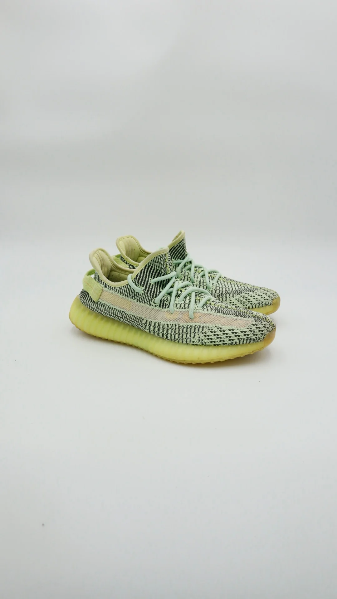 Yeezy 350 Yeezrel - Imagen 1