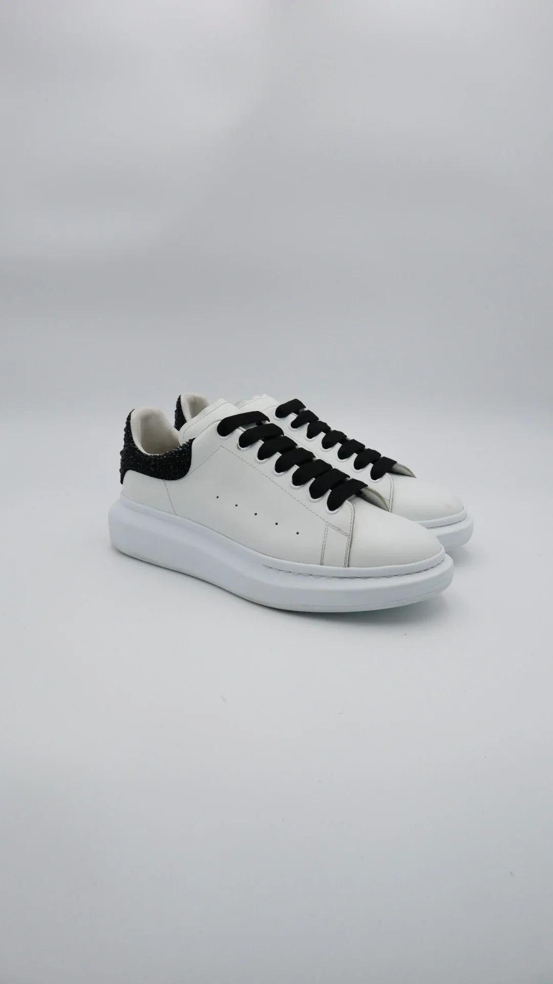 Alexander Mcqueen Black Swarovski  - Imagen 1