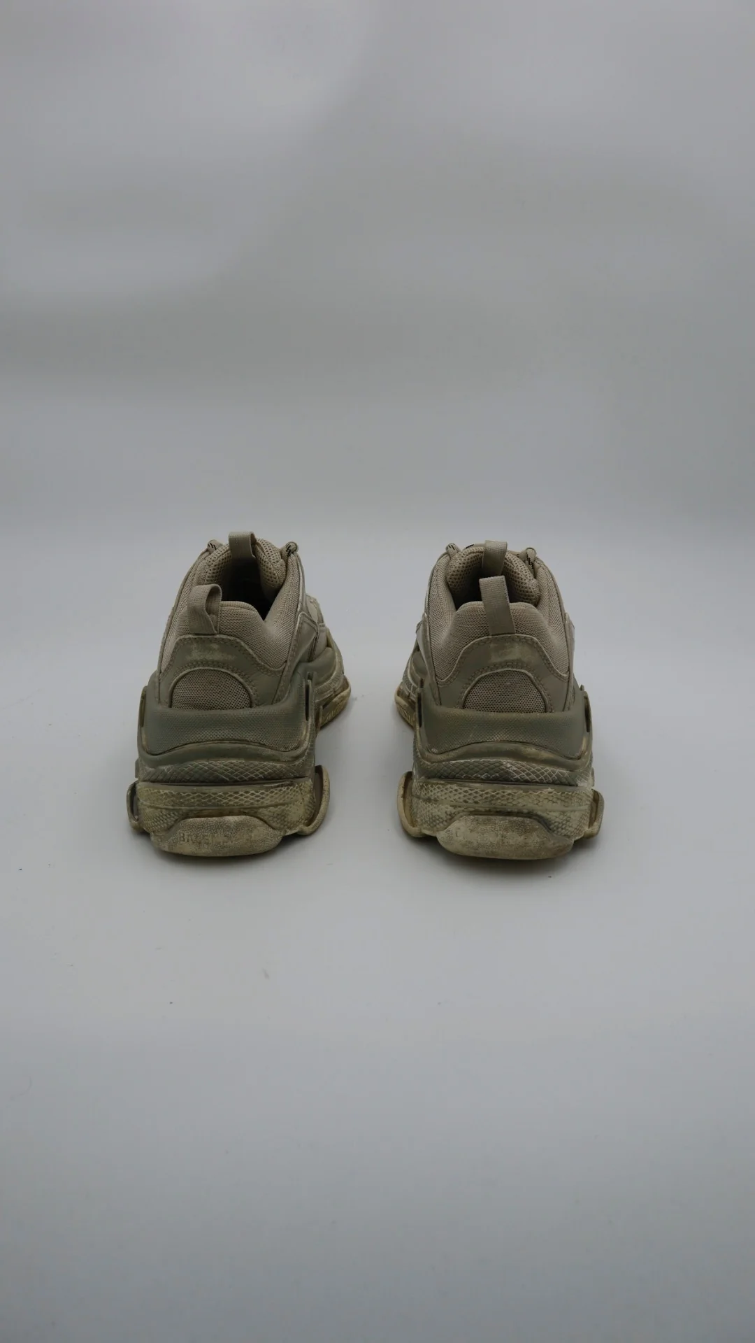 Balenciaga Triple S - Imagen 2