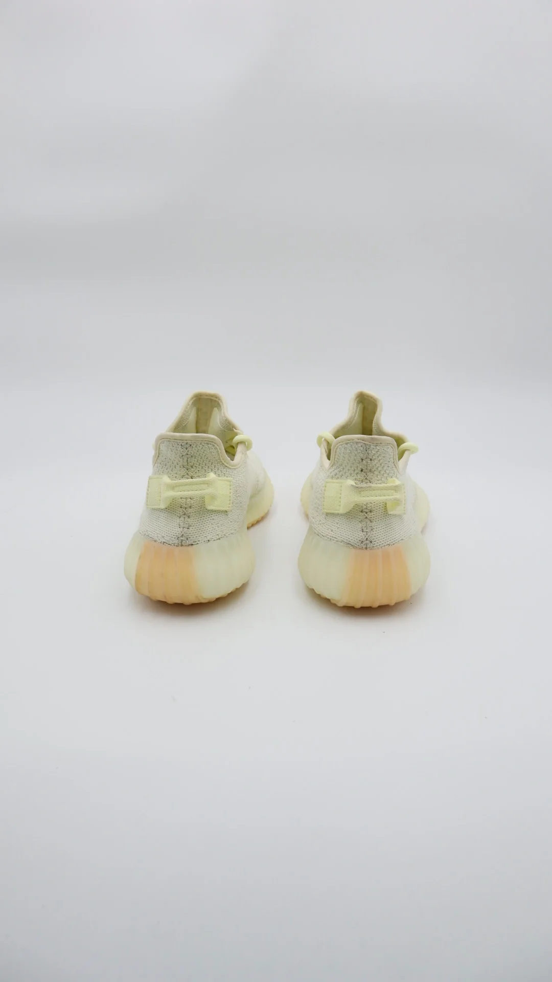 Yeezy 350 Butter - Imagen 2