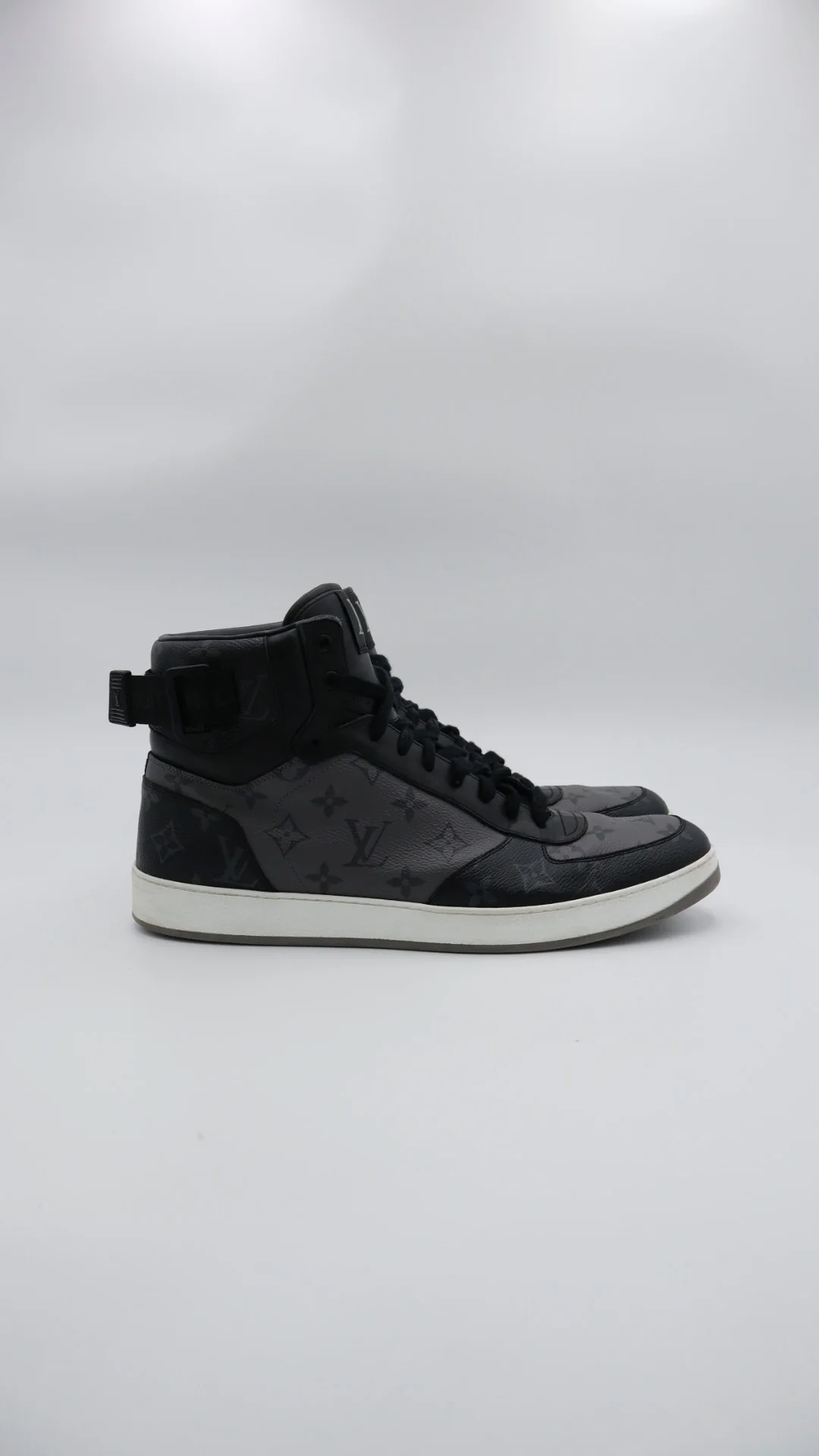 Louis Vuitton Rivioli High