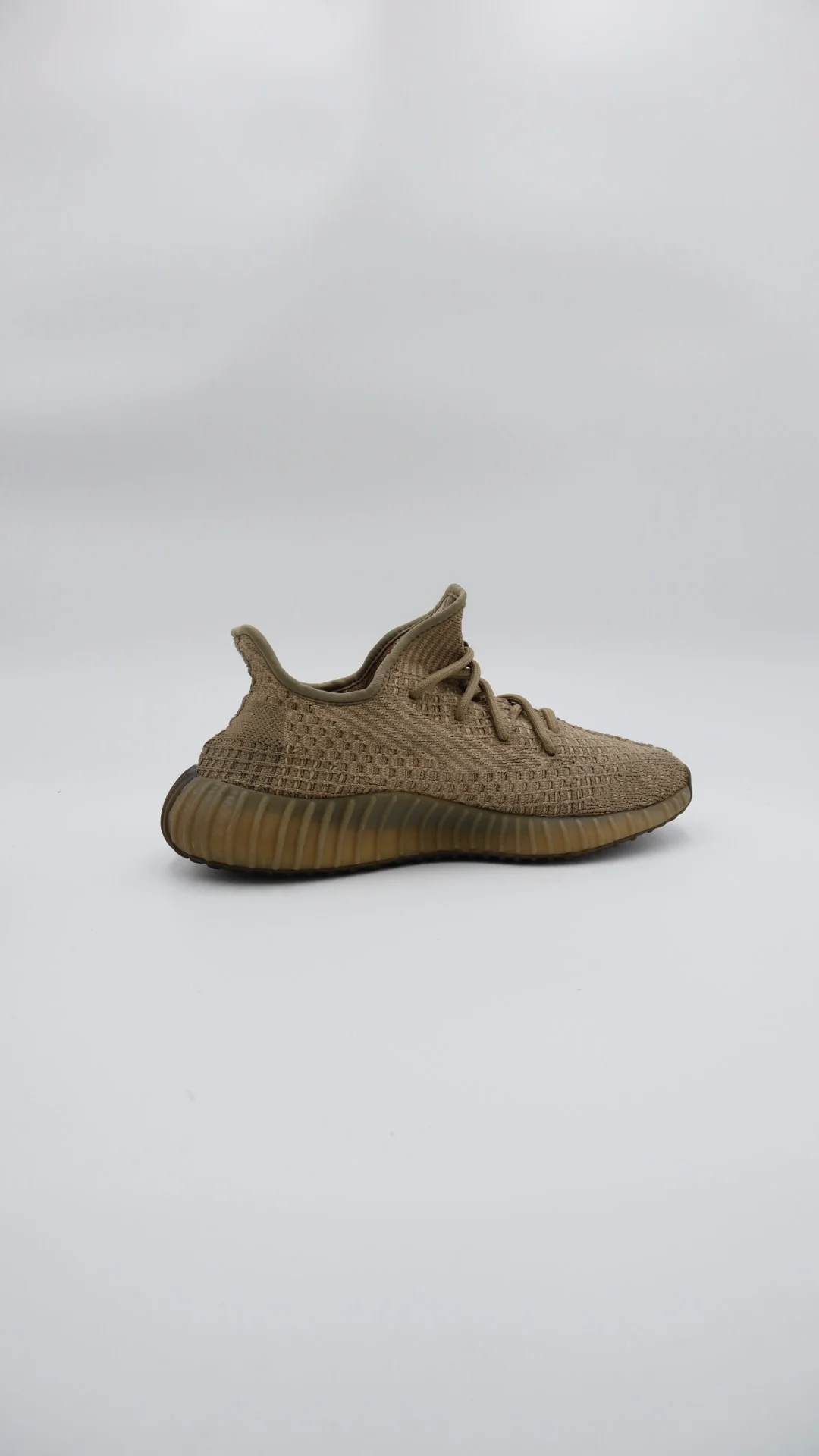 Yeezy 350 Sand  - Imagen 2