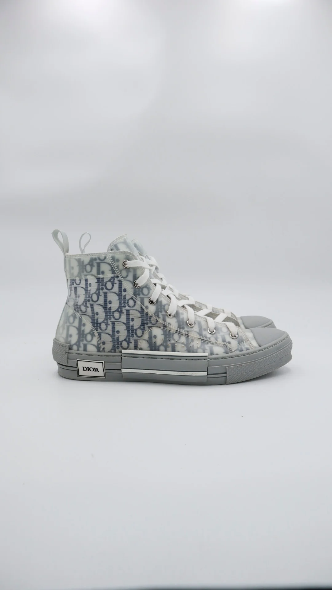 Dior B23 High Intense Grey