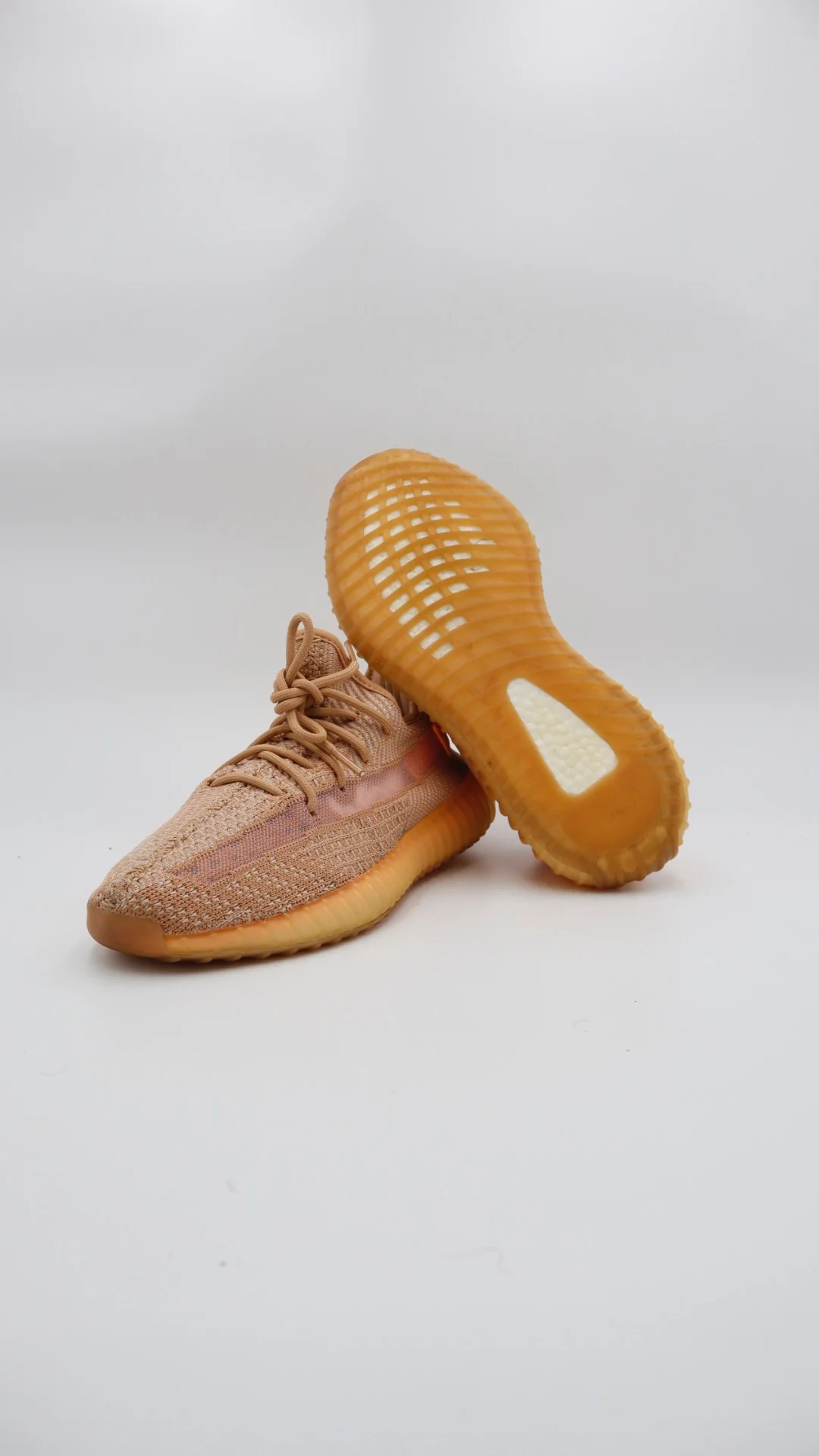 Yeezy 350 Clay  - Imagen 4