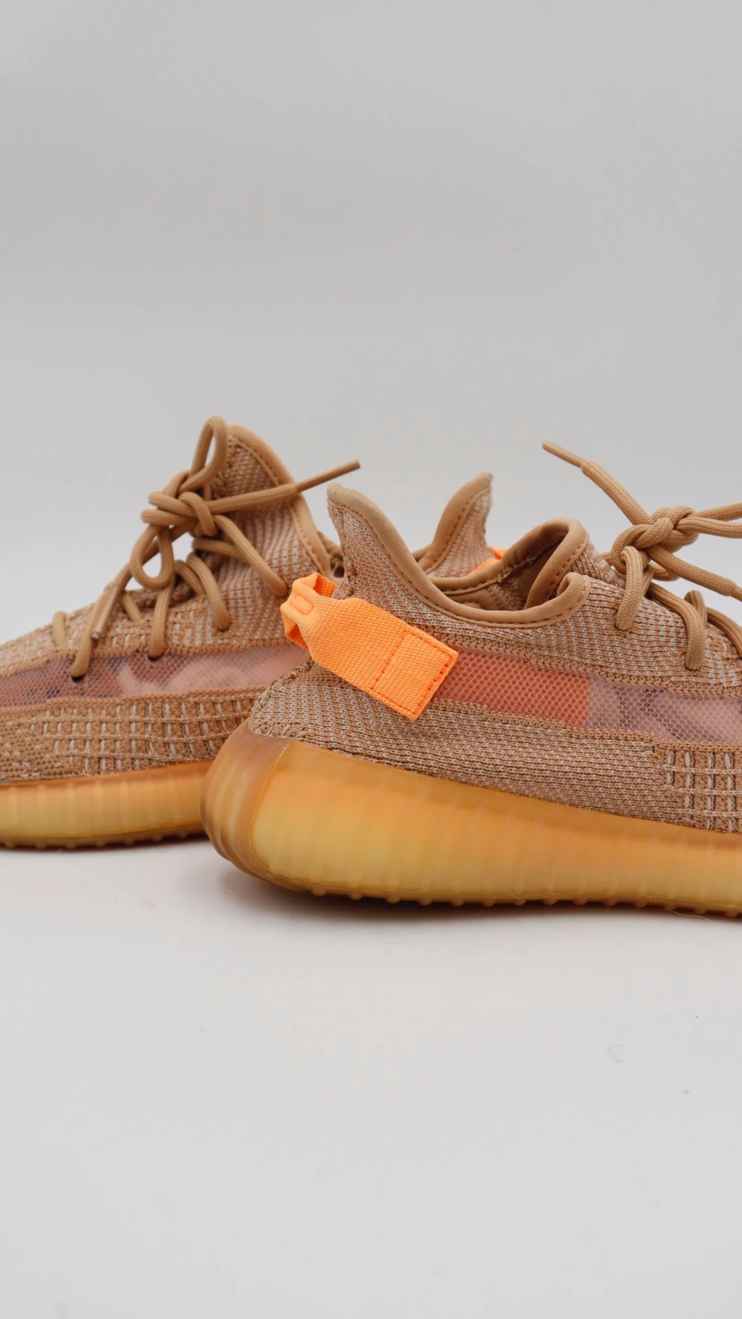 Yeezy 350 Clay  - Imagen 5