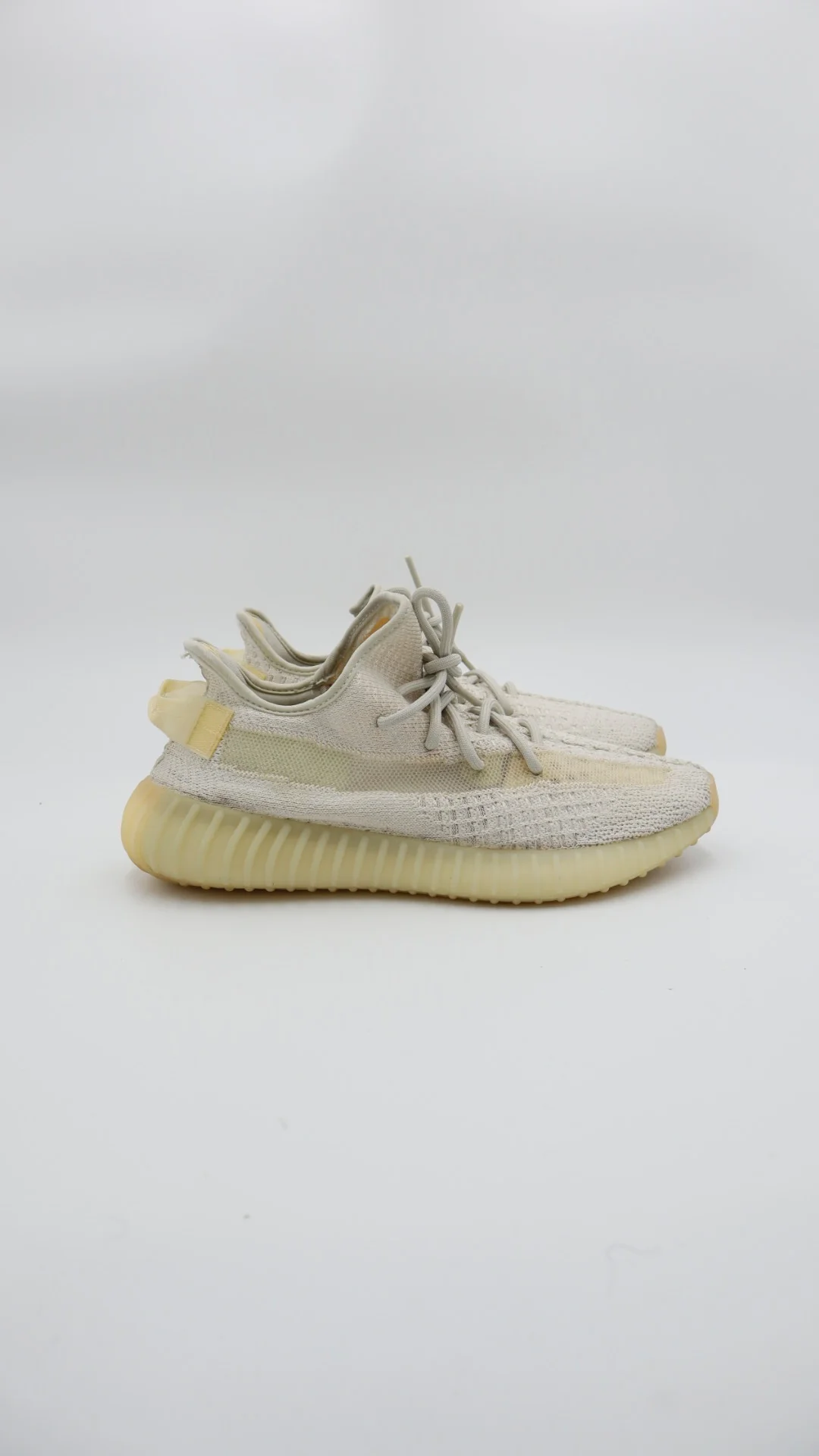 Yeezy 350 Light 