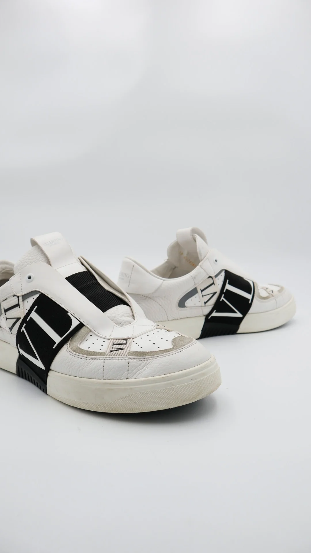 Valentino VL7N  - Imagen 3