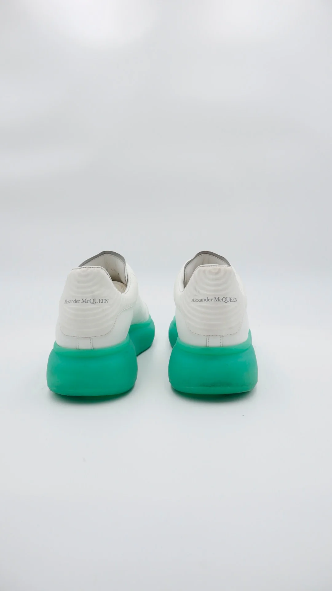 Mcqueen White Green  - Imagen 3