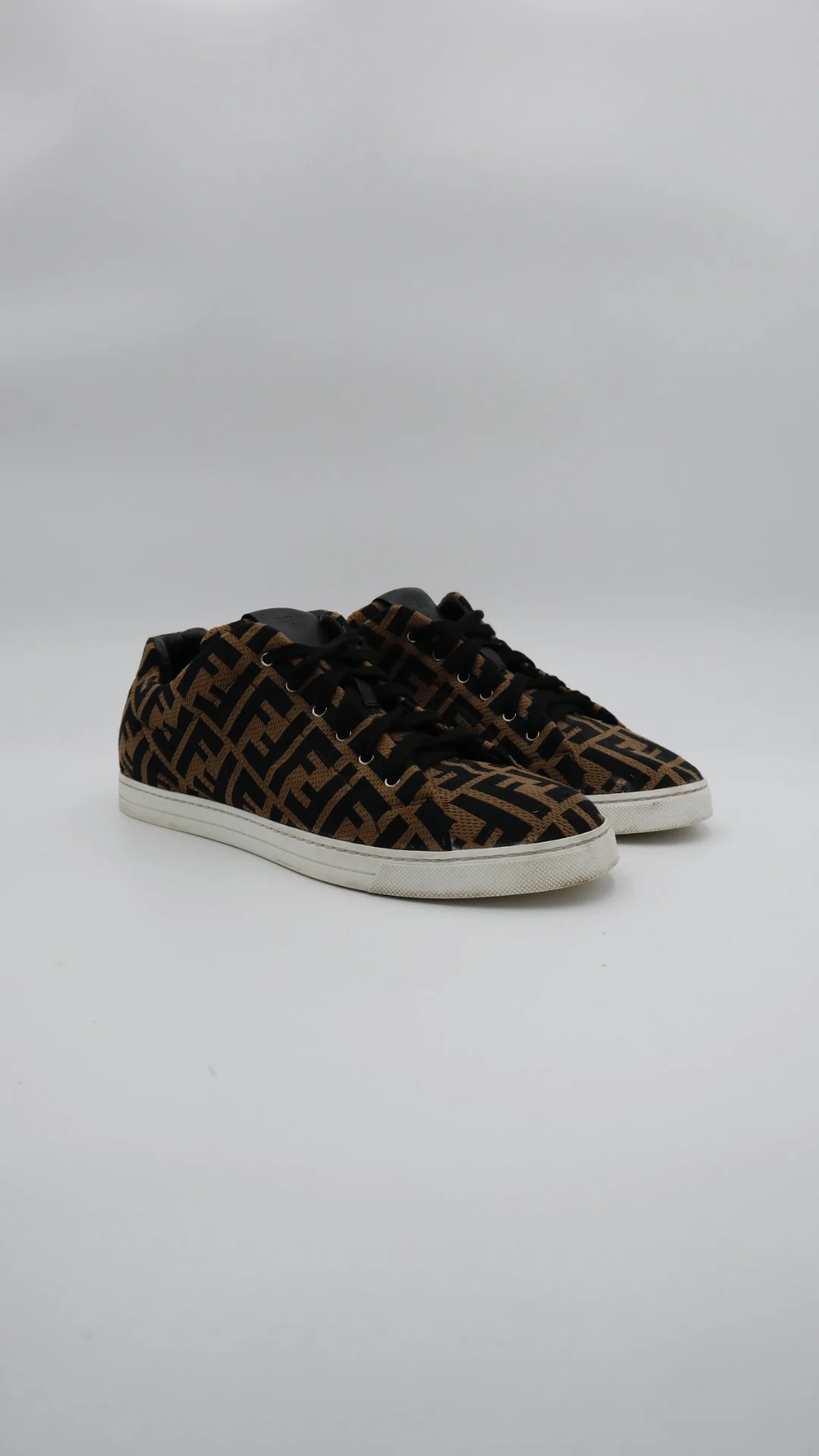 Fendi Low Monogram  - Imagen 1