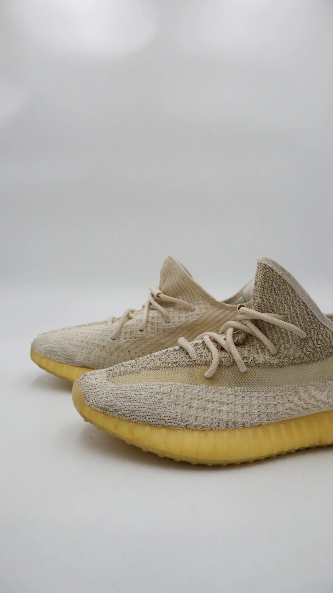 Yeezy 350 Natural  - Imagen 1