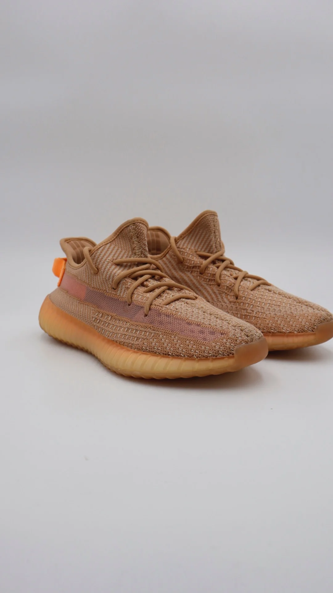 Yeezy 350 Monoclay - Imagen 1