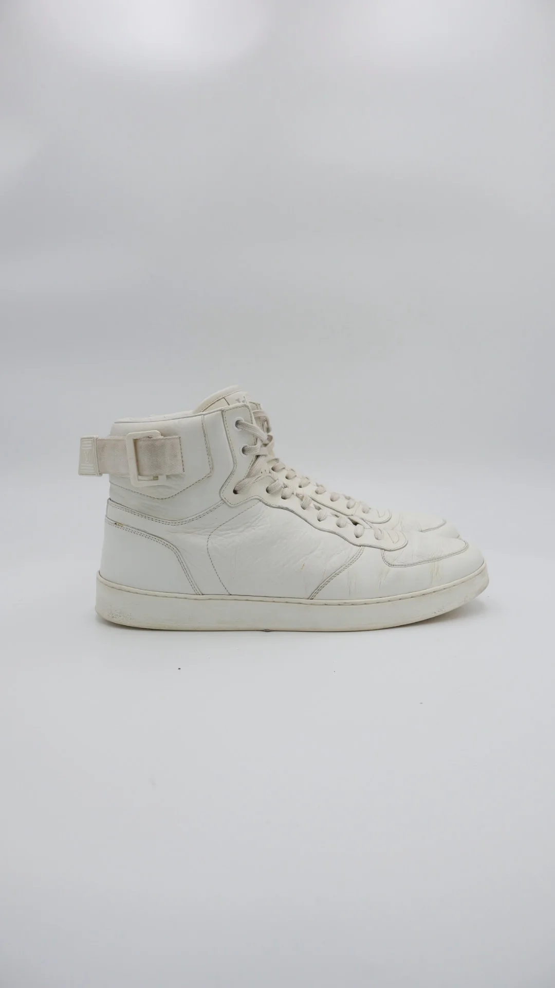 Louis Vuitton Rivioli High