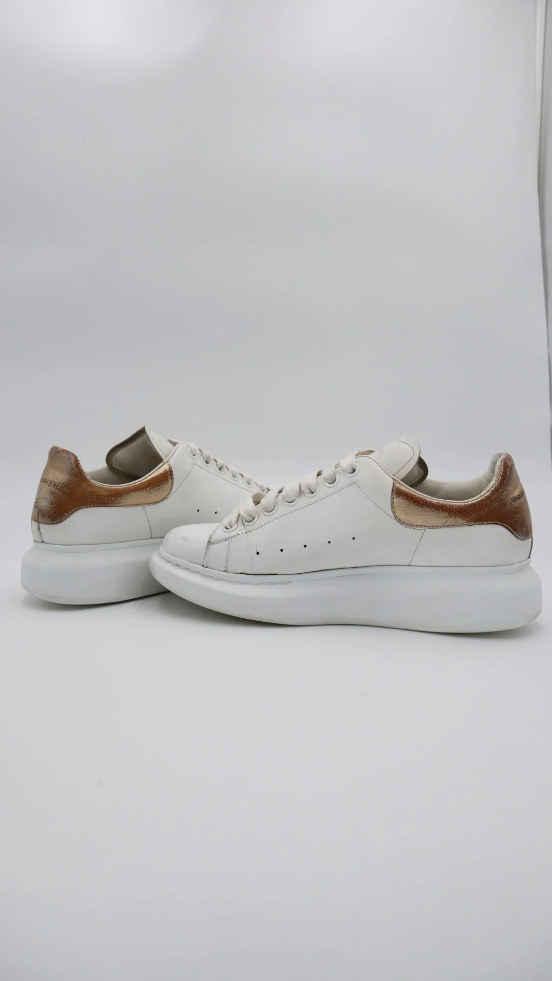 Mcqueen White Gold - Imagen 5