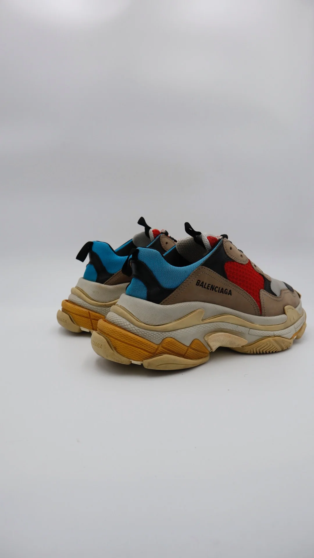 Balenciaga Triple S - Imagen 3