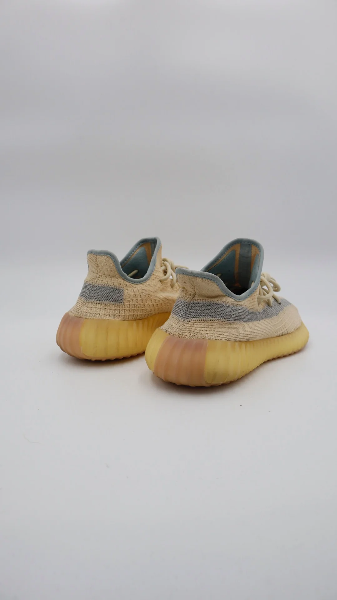 Yeezy 350 Linen - Imagen 2