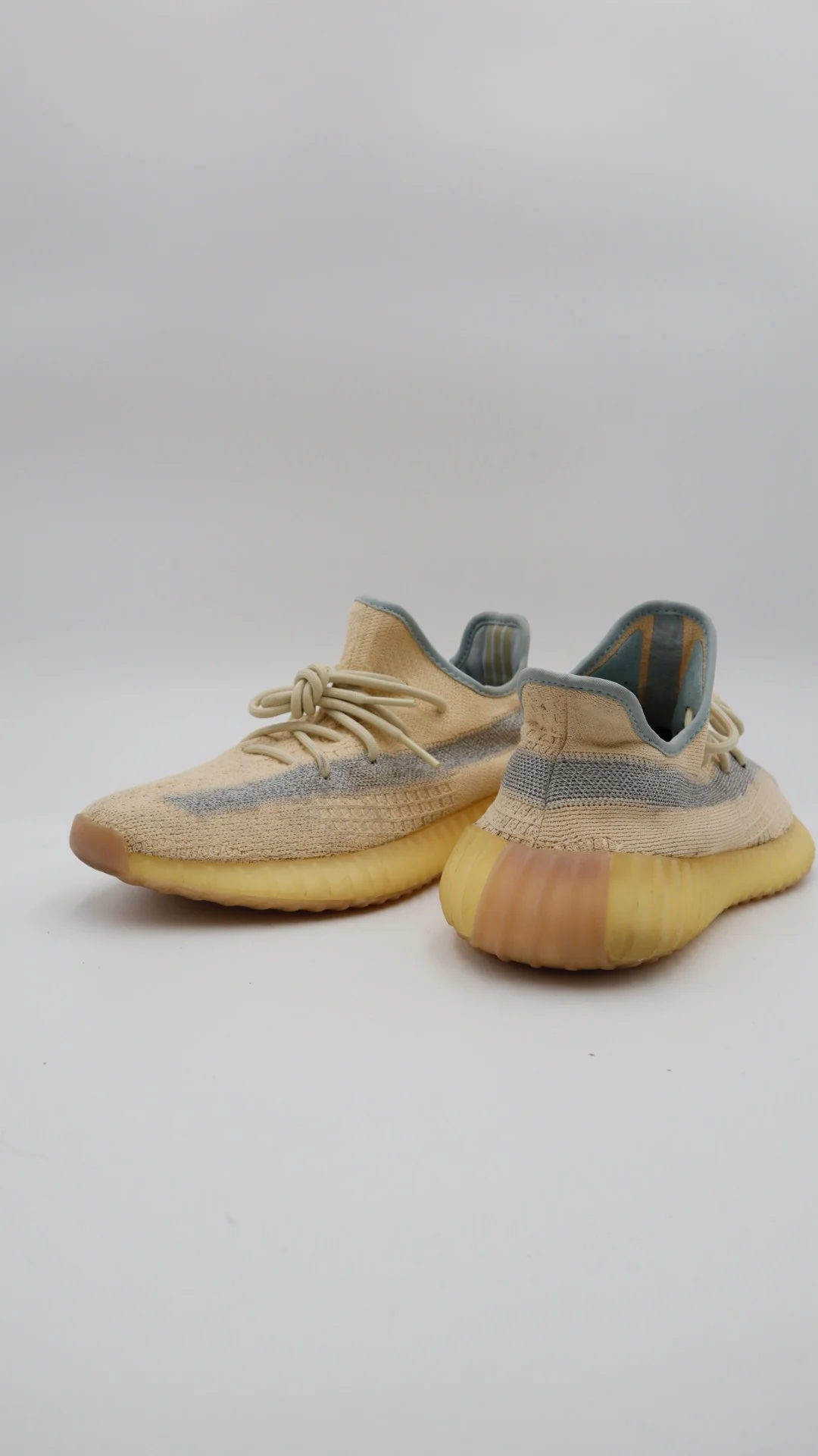 Yeezy 350 Linen - Imagen 3