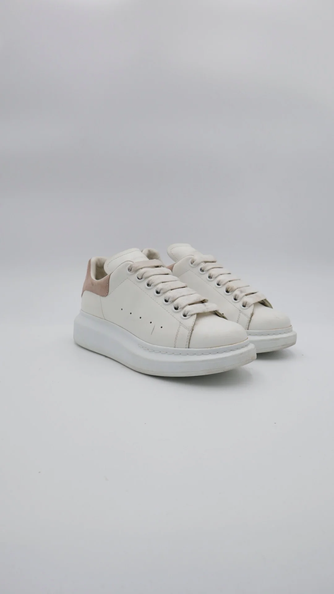 Mcqueen Pink Suede - Imagen 1