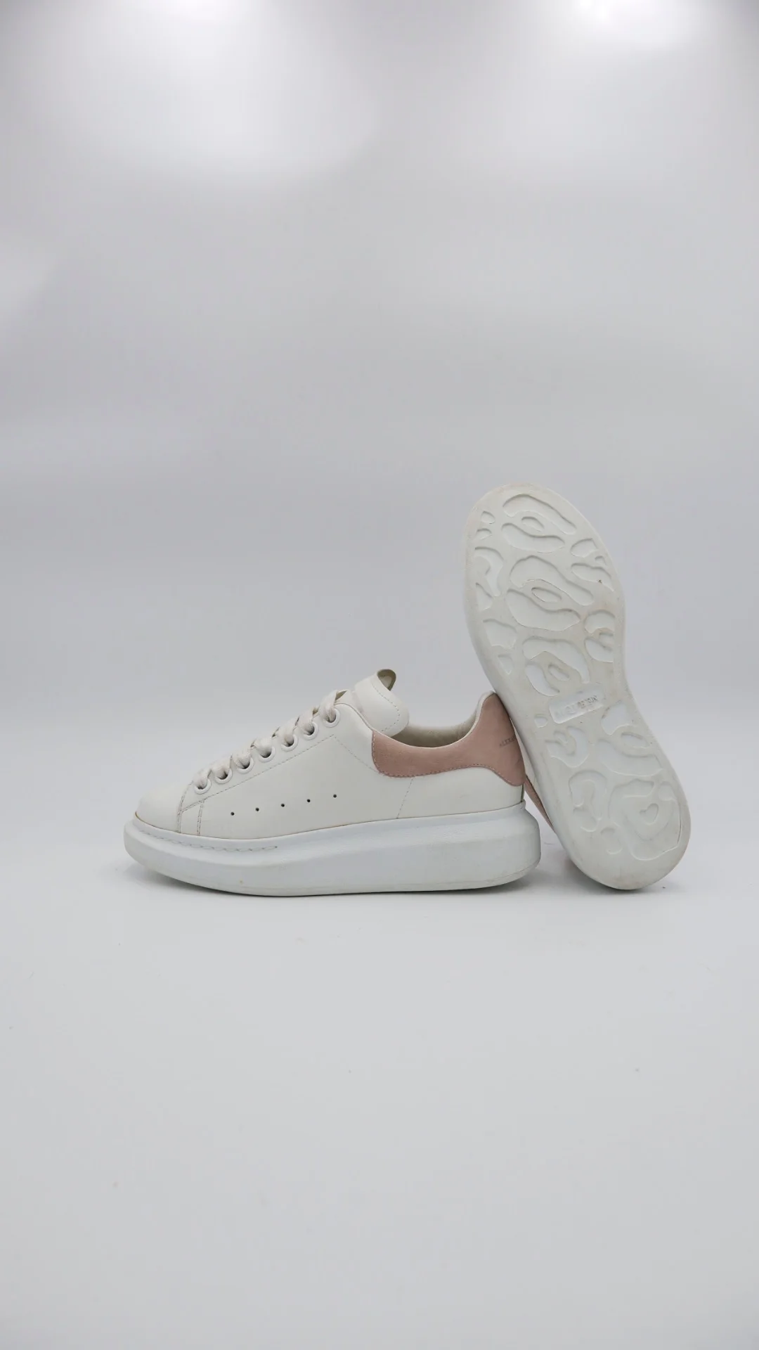 Mcqueen Pink Suede - Imagen 4