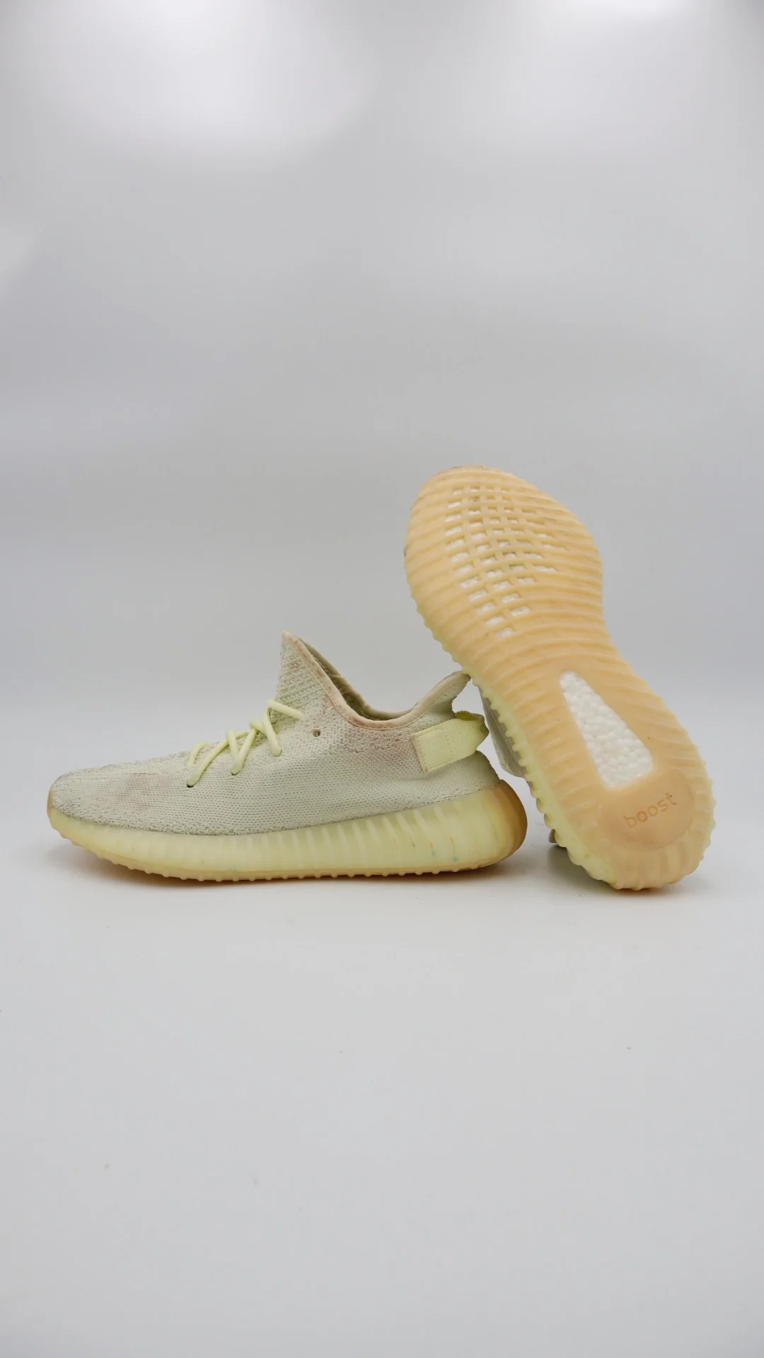Yeezy 350 Butter - Imagen 5
