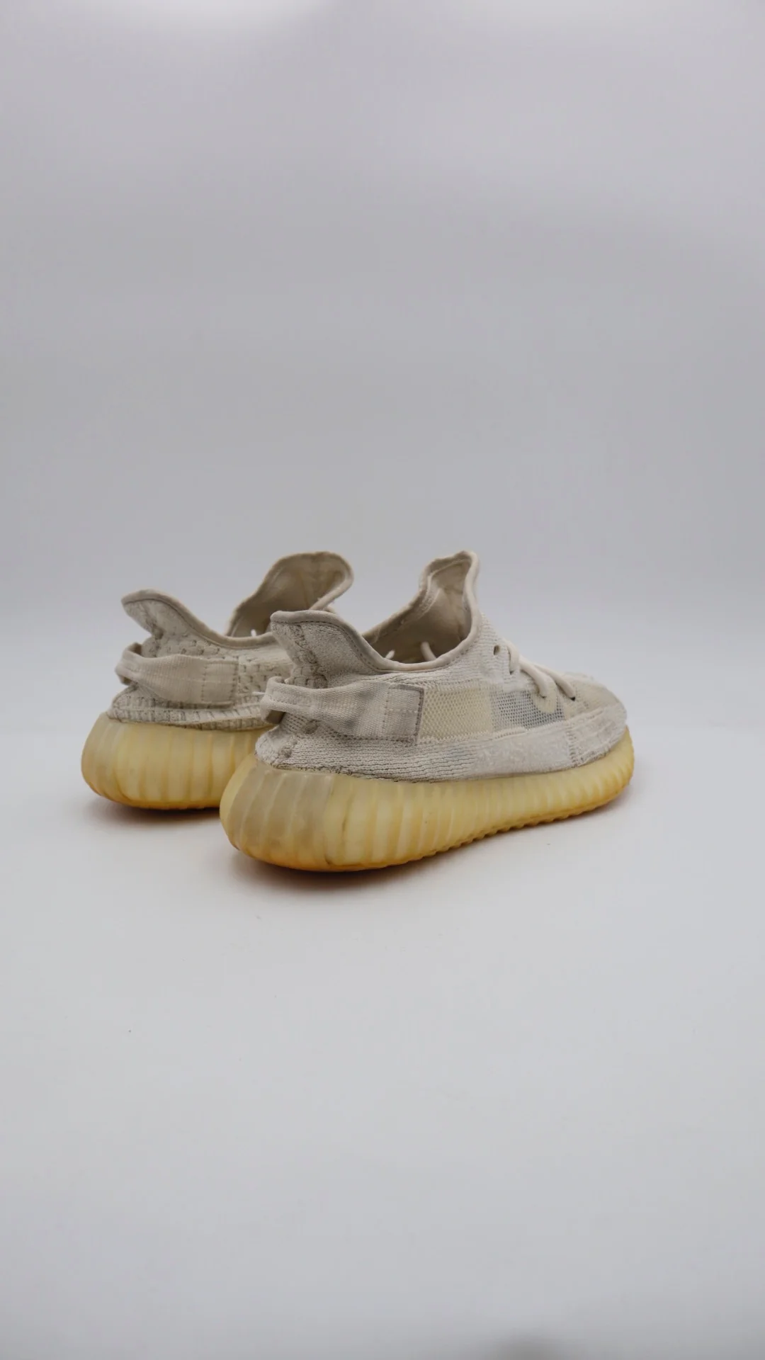 Yeezy 350 Natural - Imagen 2