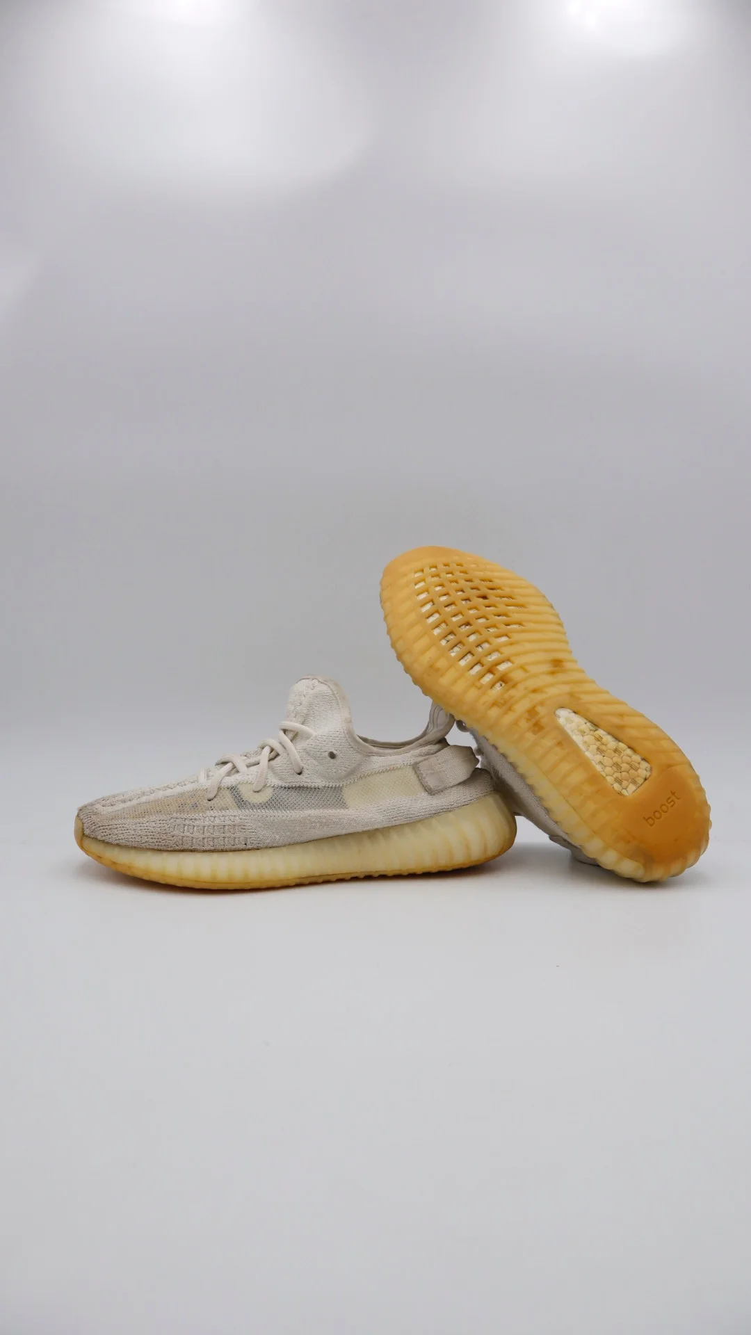Yeezy 350 Natural - Imagen 5