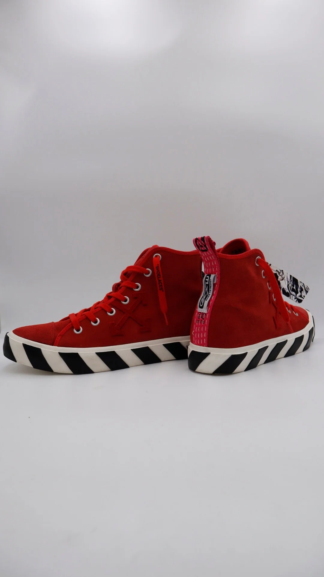 Off Vulc High - Imagen 3