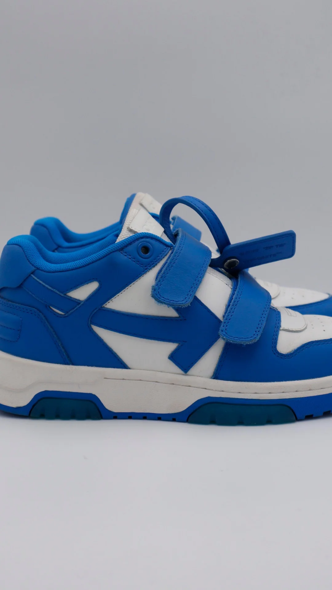 Off Out Of Office - Imagen 1