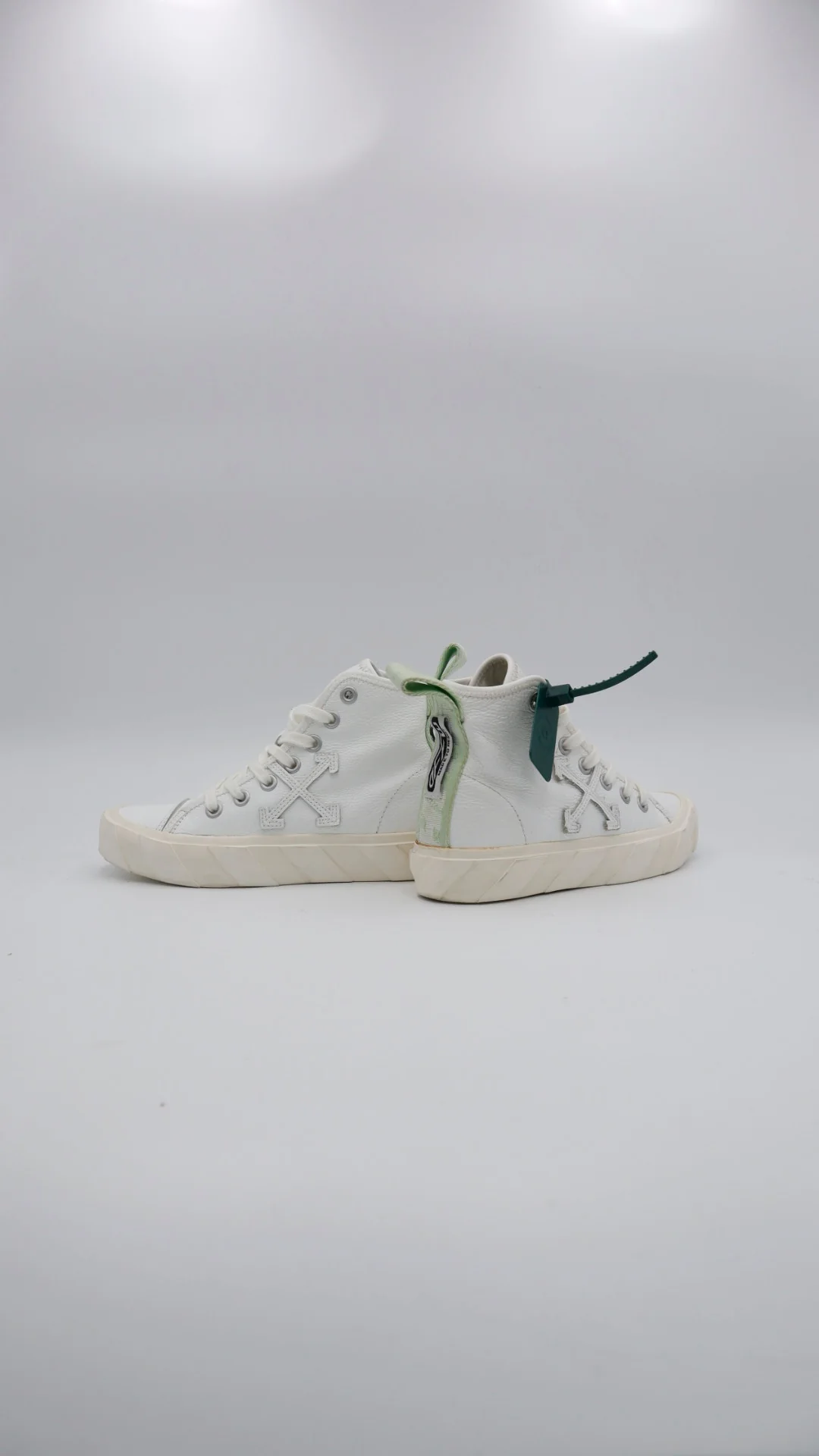 Off Vulc High - Imagen 4