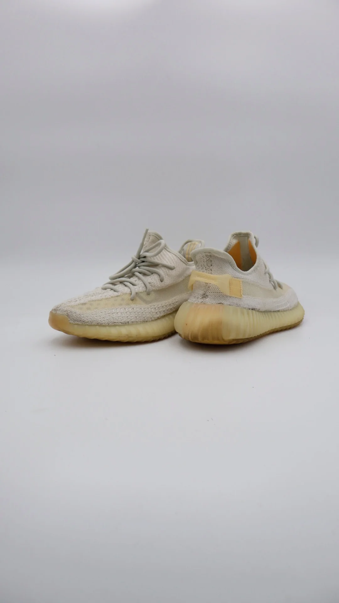 Yeezy 350 Light - Imagen 3