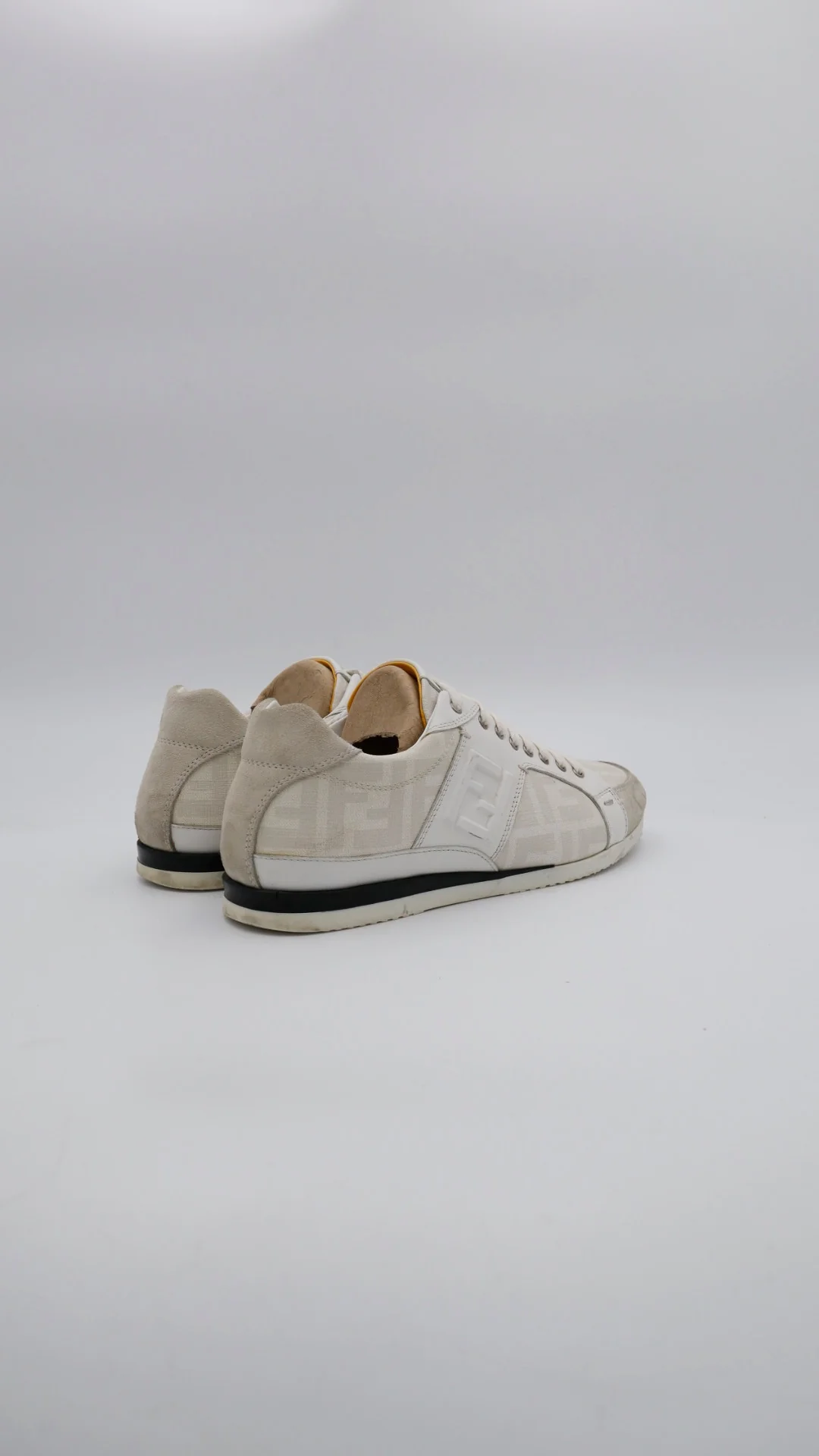 Fendi Low Monogram  - Imagen 2