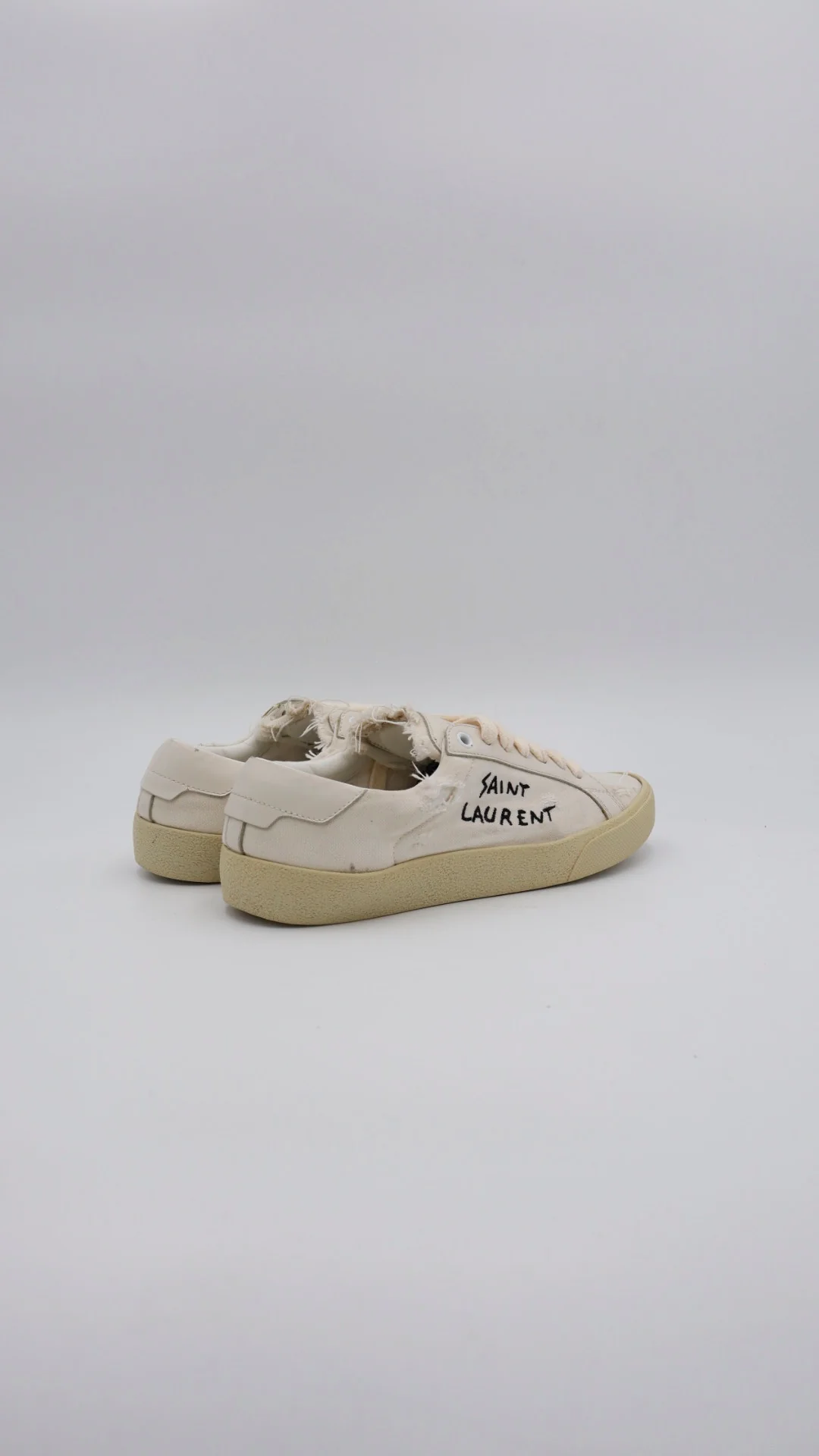 Saint Laurent - Imagen 2