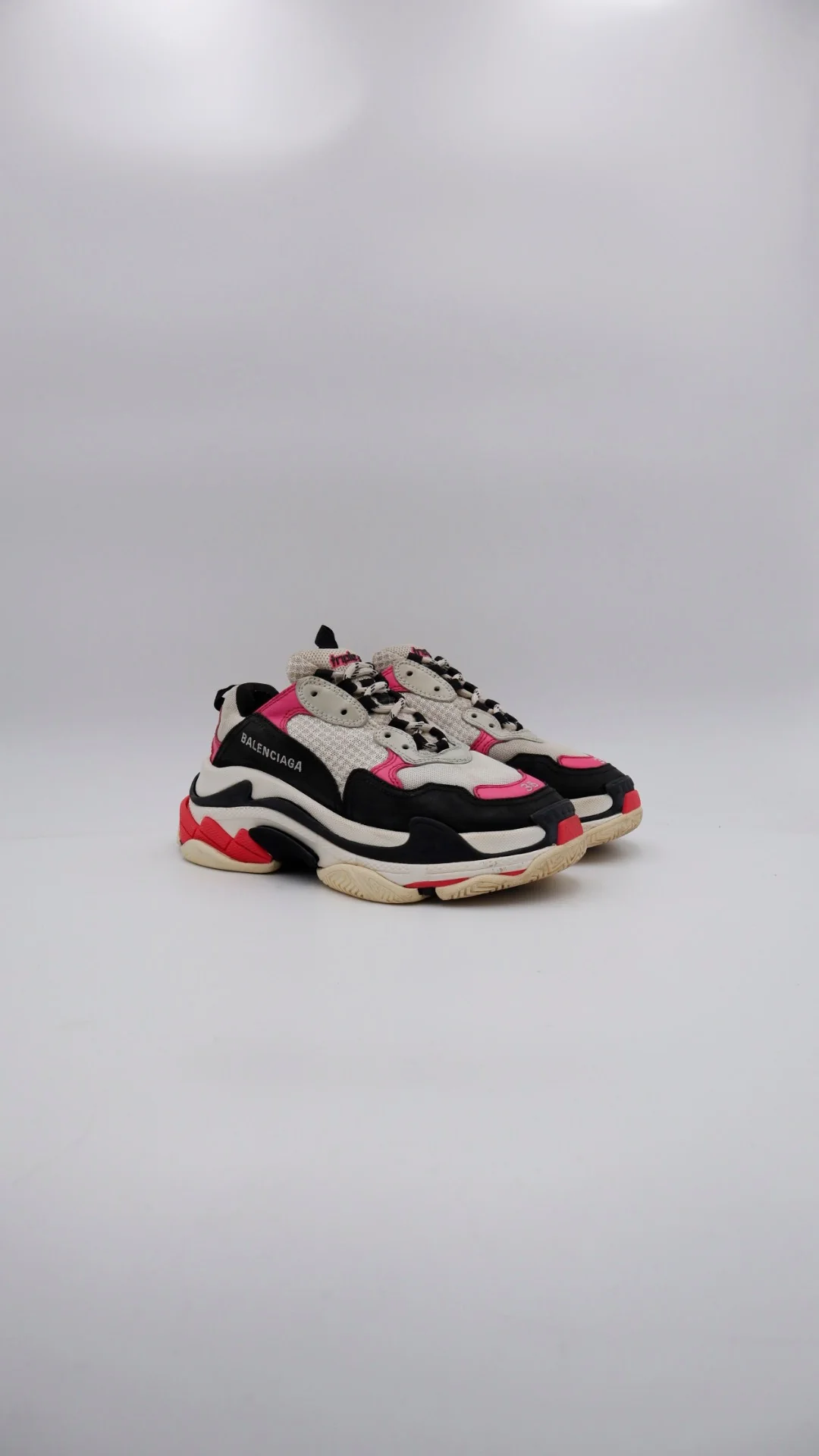 Balenciaga Triple S - Imagen 1