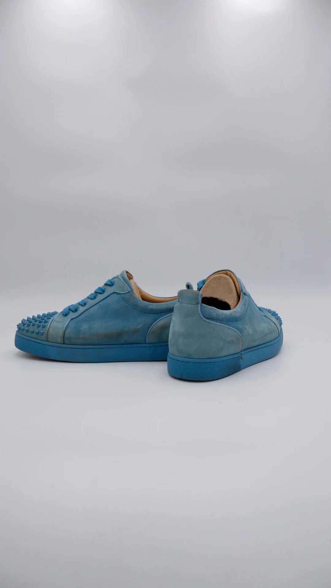 Louboutin Low 4